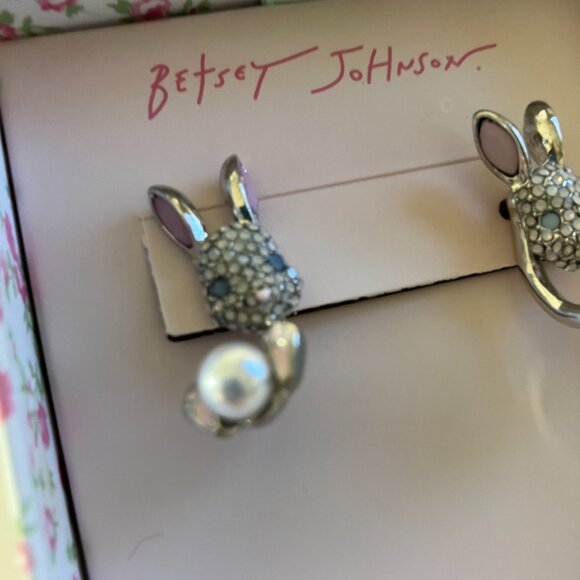 Betsey Johnson Bunny Rabbit Barbell Jacket Earrings, NEW WITH TAGS - Picture 3 of 6